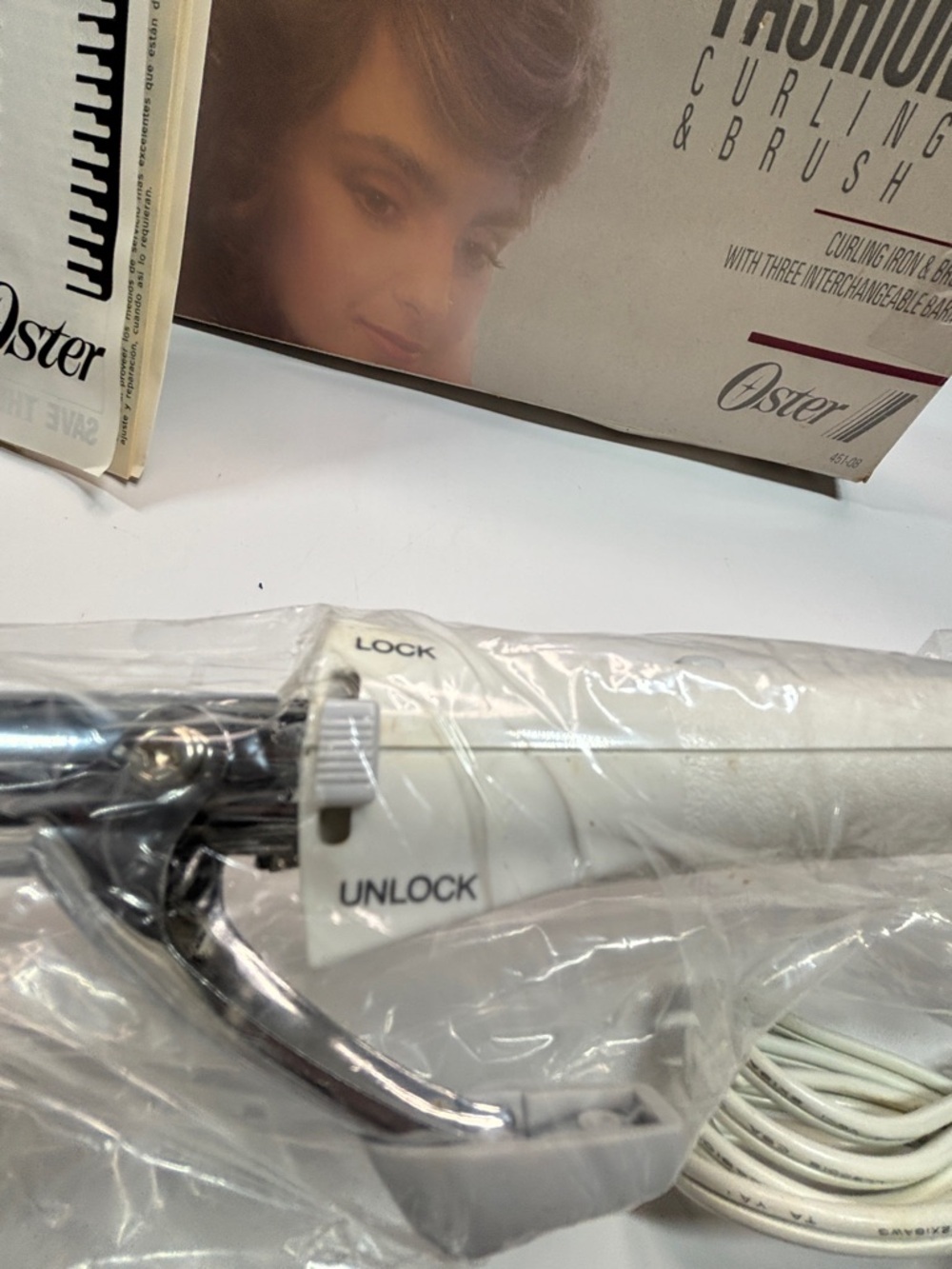 Oster Fashion Curl Curling Iron Brush Set 3 Interchangeable Barrels - Picture 6 of 16